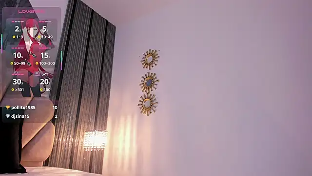 Snapshot of LunaVelour13 chatting on April 4, 2026, 11:17 am LunaVelour13 online show from April 4, 2026, 11:17 am