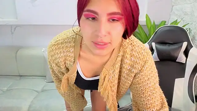 emily  tp online show from February 20, 2026, 12:51 pm