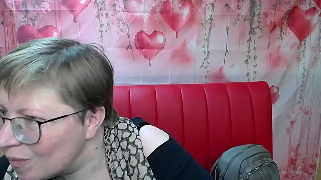 Snapshot of RadaChudna chatting on March 26, 2026, 6:06 pm RadaChudna online show from March 26, 2026, 6:06 pm