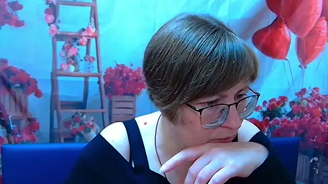 Snapshot of RadaChudna chatting on March 28, 2026, 5:58 pm RadaChudna online show from March 28, 2026, 5:58 pm