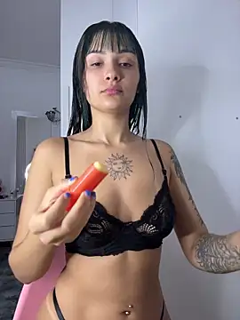 Myla Fire online show from April 16, 2026, 7:03 pm