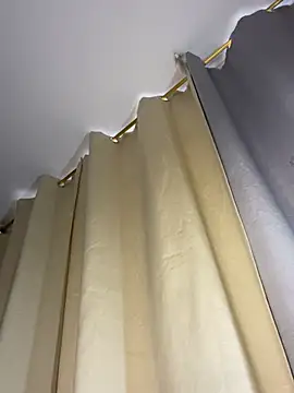 scarleth zin online show from March 9, 2026, 8:56 pm