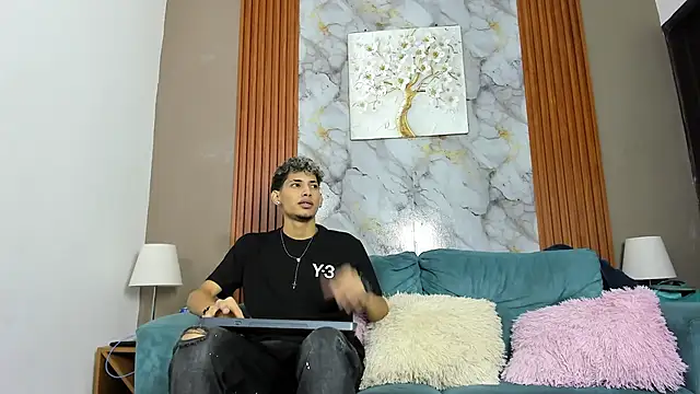 Snapshot of YOUNG_BOYS_HELL chatting on March 28, 2026, 1:17 am YOUNG BOYS HELL online show from March 28, 2026, 1:17 am