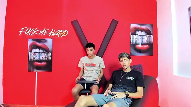 Snapshot of YOUNG_BOYS_HELL chatting on March 27, 2026, 1:25 am YOUNG BOYS HELL online show from March 27, 2026, 1:25 am