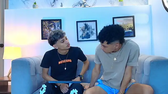 Snapshot of YOUNG_BOYS_HELL chatting on April 7, 2026, 1:18 am YOUNG BOYS HELL online show from April 7, 2026, 1:18 am