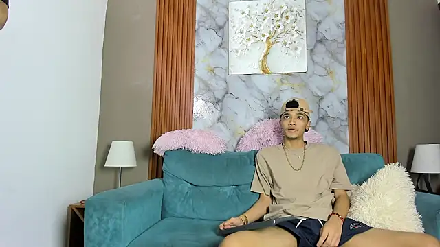 Snapshot of YOUNG_BOYS_HELL chatting on March 22, 2026, 1:20 am YOUNG BOYS HELL online show from March 22, 2026, 1:20 am