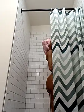 Cinnamonbunn online show from March 15, 2026, 9:11 pm