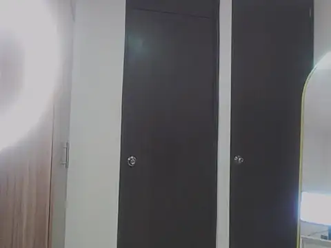 Snapshot of Mis_Cersi chatting on February 20, 2026, 8:11 pm Mis Cersi online show from February 20, 2026, 8:11 pm