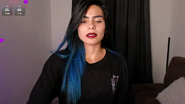 Snapshot of sexxylady11_ chatting on April 10, 2026, 11:12 pm sexxylady11 online show from April 10, 2026, 11:12 pm