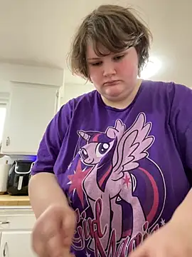 Snapshot of plushietoy chatting on March 26, 2026, 1:48 am plushietoy online show from March 26, 2026, 1:48 am