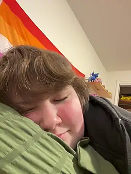 Snapshot of plushietoy chatting on March 19, 2026, 9:26 pm plushietoy online show from March 19, 2026, 9:26 pm