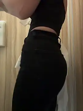 Sexy lissaa online show from March 12, 2026, 12:53 pm