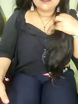 Snapshot of Fit_Girl55 chatting on April 3, 2026, 6:14 pm Fit Girl55 online show from April 3, 2026, 6:14 pm