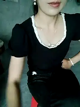 Thobaby112 online show from April 19, 2026, 9:32 am