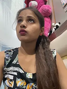 samayra1144 online show from May 2, 2026, 9:03 am