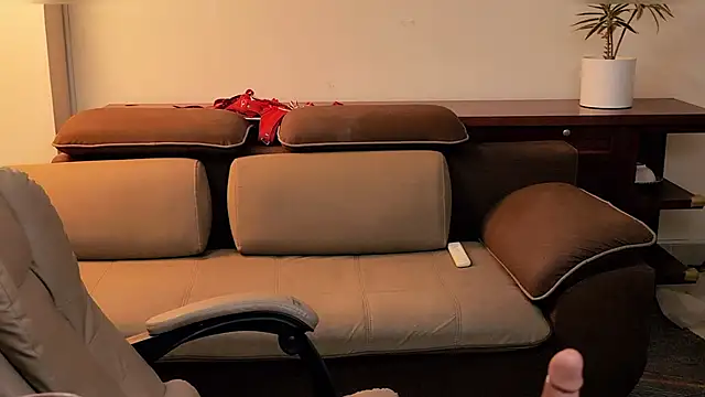 Snapshot of Pitien_2k7 chatting on March 30, 2026, 5:14 pm Pitien 2k7 online show from March 30, 2026, 5:14 pm