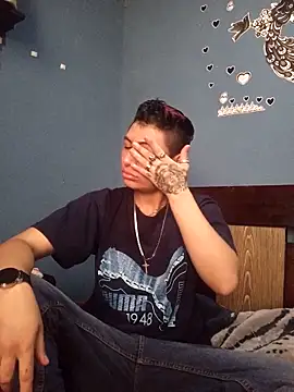 Snapshot of Quinn_tomboy chatting on February 27, 2026, 3:45 pm Quinn tomboy online show from February 27, 2026, 3:45 pm