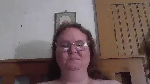 naughty queen1 online show from April 29, 2026, 7:20 pm