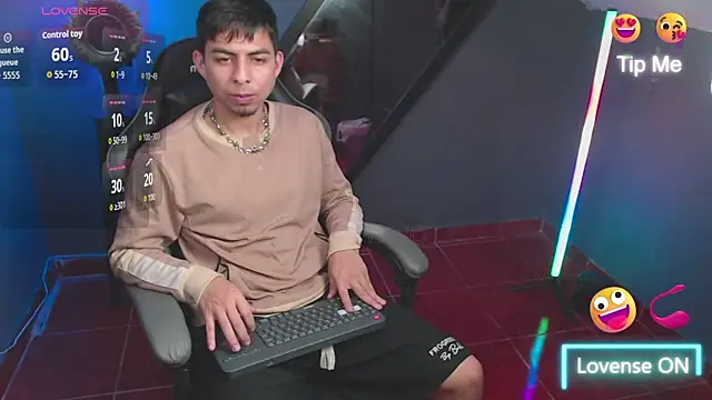 Snapshot of polloCol4U chatting on June 10, 2026, 6:25 am polloCol4U online show from June 10, 2026, 6:25 am
