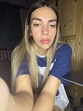 Snapshot of CuteRosa7 chatting on February 15, 2026, 11:25 pm CuteRosa7 online show from February 15, 2026, 11:25 pm