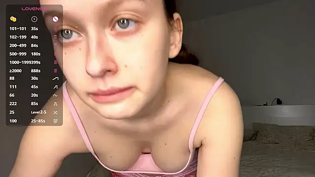 Snapshot of LoryMusetti chatting on May 1, 2026, 3:39 pm LoryMusetti online show from May 1, 2026, 3:39 pm
