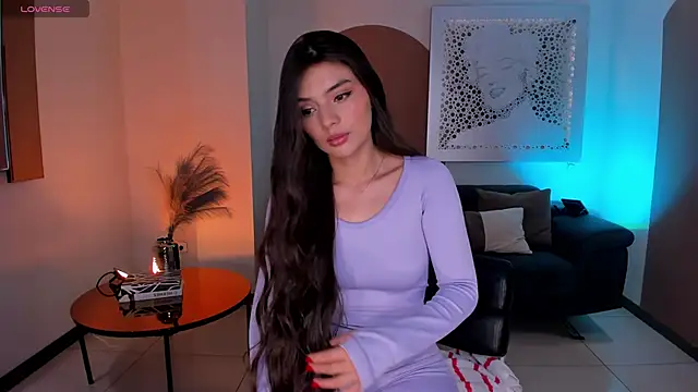 JulietteMoreau online show from March 3, 2026, 8:16 pm