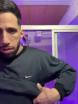 Karim mansur online show from March 10, 2026, 3:43 am