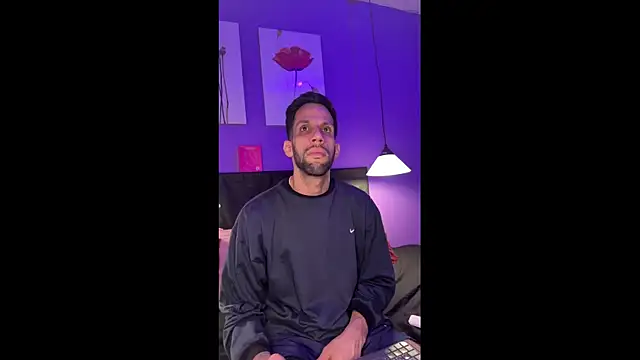 Karim mansur online show from April 2, 2026, 5:03 am