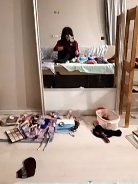 VeraVS online show from April 28, 2026, 9:30 pm