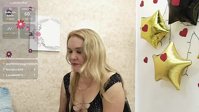 charlotte milf30 online show from February 19, 2026, 8:28 pm