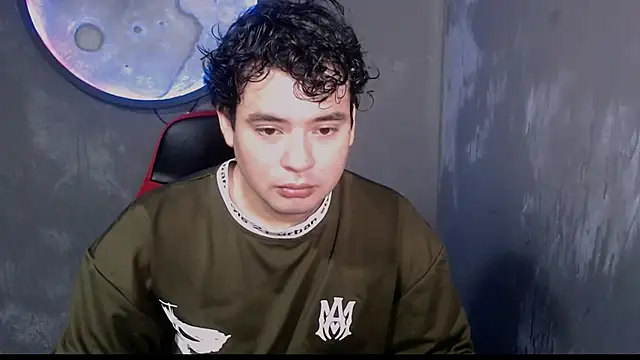 Snapshot of kaiserfox_ chatting on February 26, 2026, 1:38 am kaiserfox online show from February 26, 2026, 1:38 am