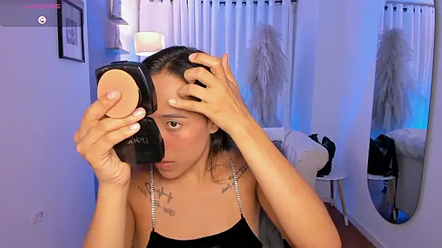 saori katsumi  online show from March 28, 2026, 6:31 pm