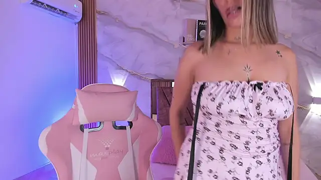 your whore Salome online show from February 16, 2026, 7:34 pm