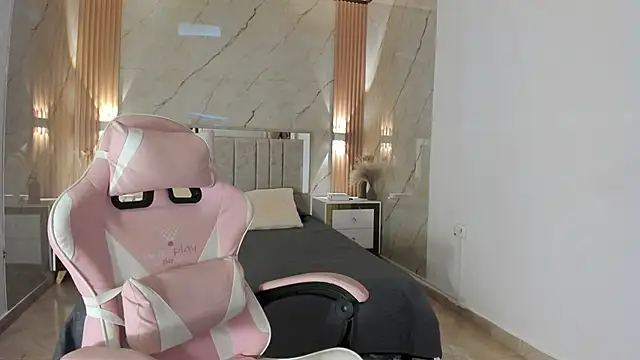 Snapshot of your_whore_Salome chatting on March 11, 2026, 7:08 pm your whore Salome online show from March 11, 2026, 7:08 pm