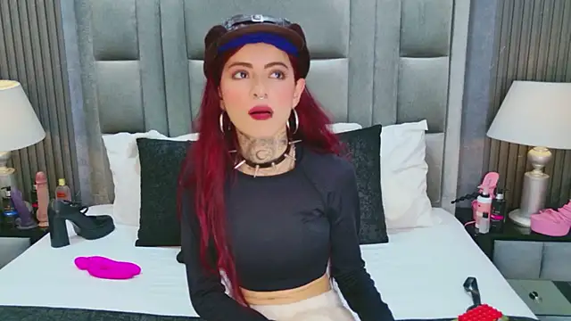 AntonellaEscudero online show from May 30, 2026, 3:46 am