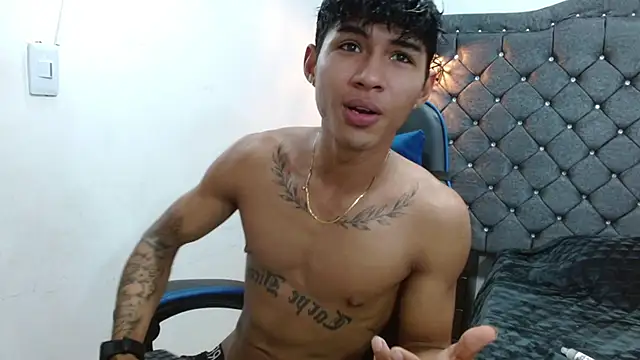 Snapshot of luka_big18 chatting on March 10, 2026, 3:10 am luka big18 online show from March 10, 2026, 3:10 am