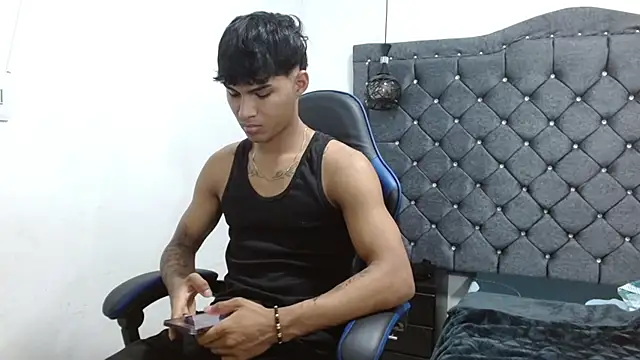 Snapshot of luka_big18 chatting on March 21, 2026, 2:35 am luka big18 online show from March 21, 2026, 2:35 am