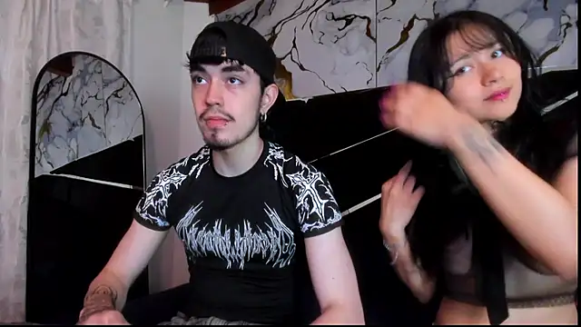 Snapshot of Couple_In_Heat chatting on March 6, 2026, 7:42 pm Couple In Heat online show from March 6, 2026, 7:42 pm