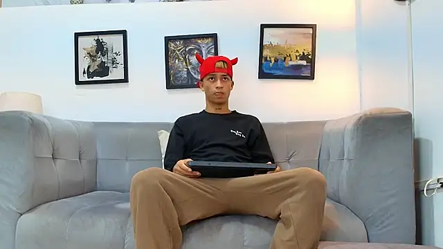 GOLD BOYS online show from May 15, 2026, 7:28 am