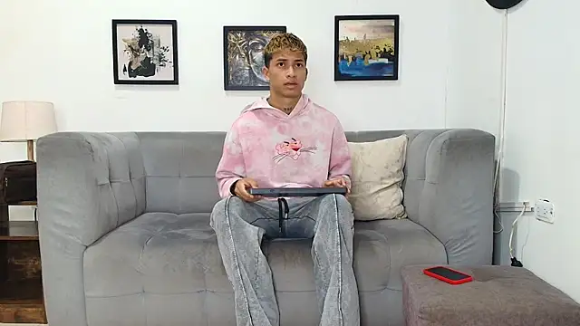 GOLD BOYS online show from May 26, 2026, 7:28 am