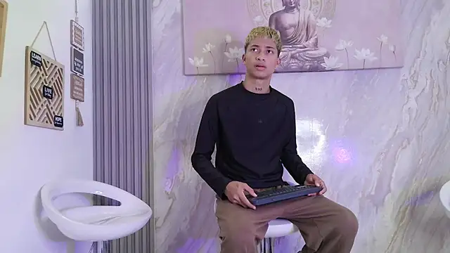 GOLD BOYS online show from May 7, 2026, 1:25 pm