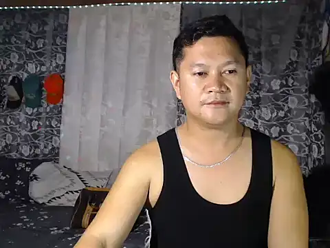 Snapshot of adorableasianboy69 chatting on February 15, 2026, 8:46 am adorableasianboy69 online show from February 15, 2026, 8:46 am
