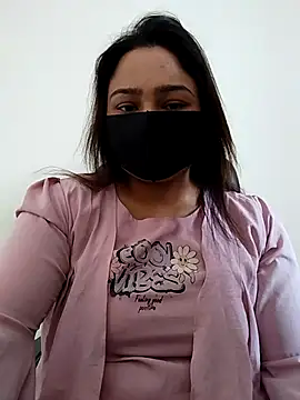 Snapshot of Nilima-00 chatting on March 4, 2026, 5:37 am Nilima-00 online show from March 4, 2026, 5:37 am