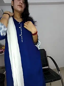 tanzum khan3202 online show from March 5, 2026, 7:49 am