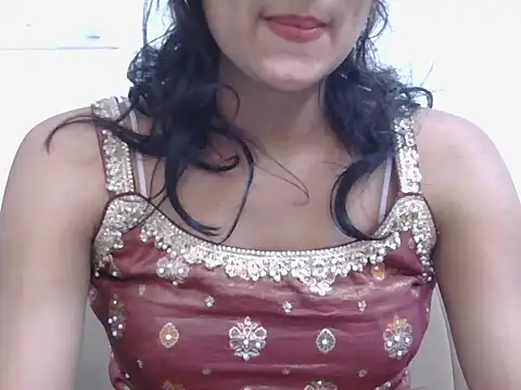 Snapshot of liliy_00 chatting on May 7, 2026, 5:44 am liliy 00 online show from May 7, 2026, 5:44 am