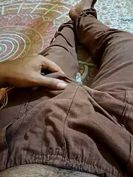 HOT5R1 online show from February 17, 2026, 4:48 pm