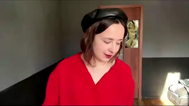 Snapshot of AnnmariePedone chatting on February 23, 2026, 9:21 am AnnmariePedone online show from February 23, 2026, 9:21 am