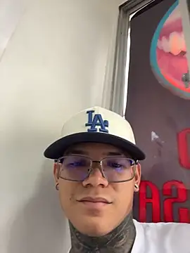 Maxtor  online show from February 24, 2026, 7:15 pm