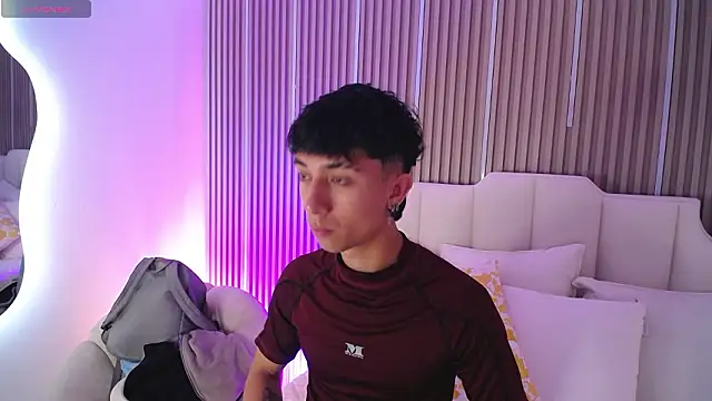 Aiden Rivers  online show from February 27, 2026, 12:38 pm