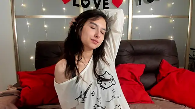 Snapshot of Lisa_ok chatting on April 15, 2026, 2:06 am Lisa ok online show from April 15, 2026, 2:06 am